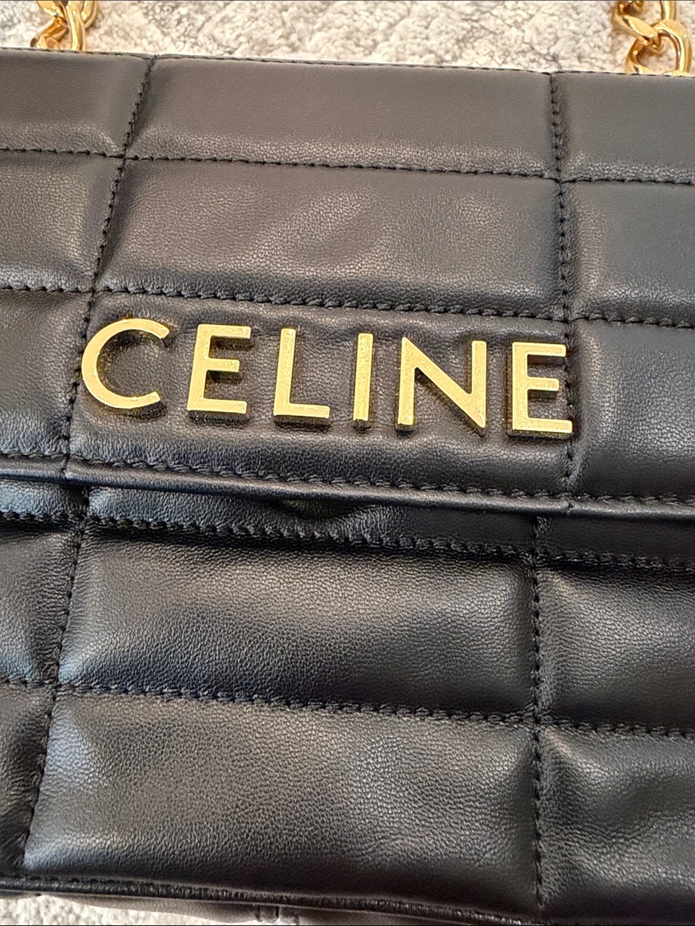 Celine Matelasse MonochromeQuilted Leather Shoulder Bag in Black with Gold Chain - Picture 5 of 15